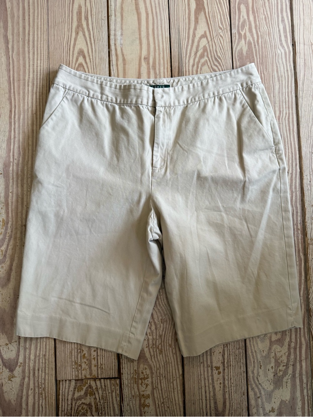 Lauren Ralph Lauren Khaki Shorts size 14